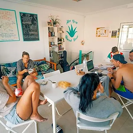 Aloe Vera Shared House * غراناديا دي أبونا